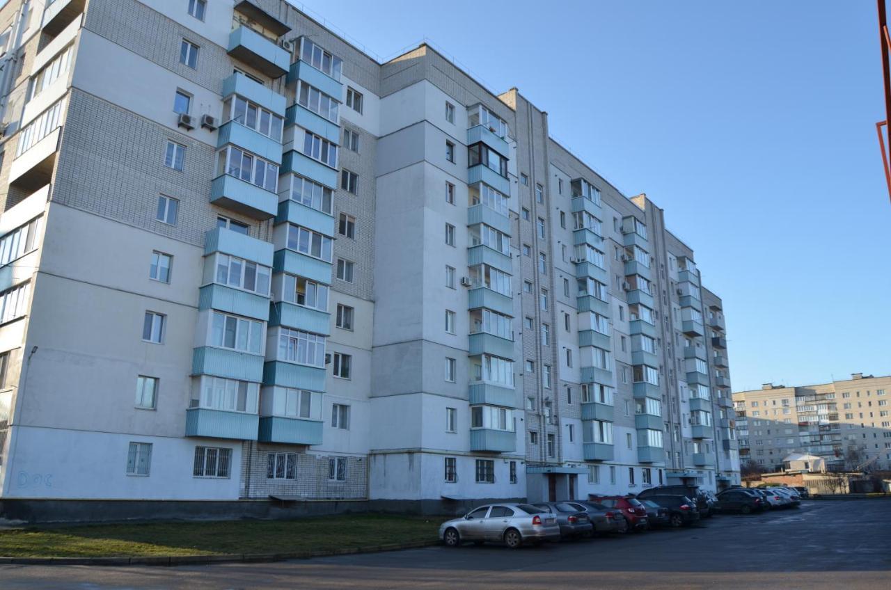 Семейные Апартаменты В Новом Районе У Софиевского Парка Umanʼ Eksteriør billede